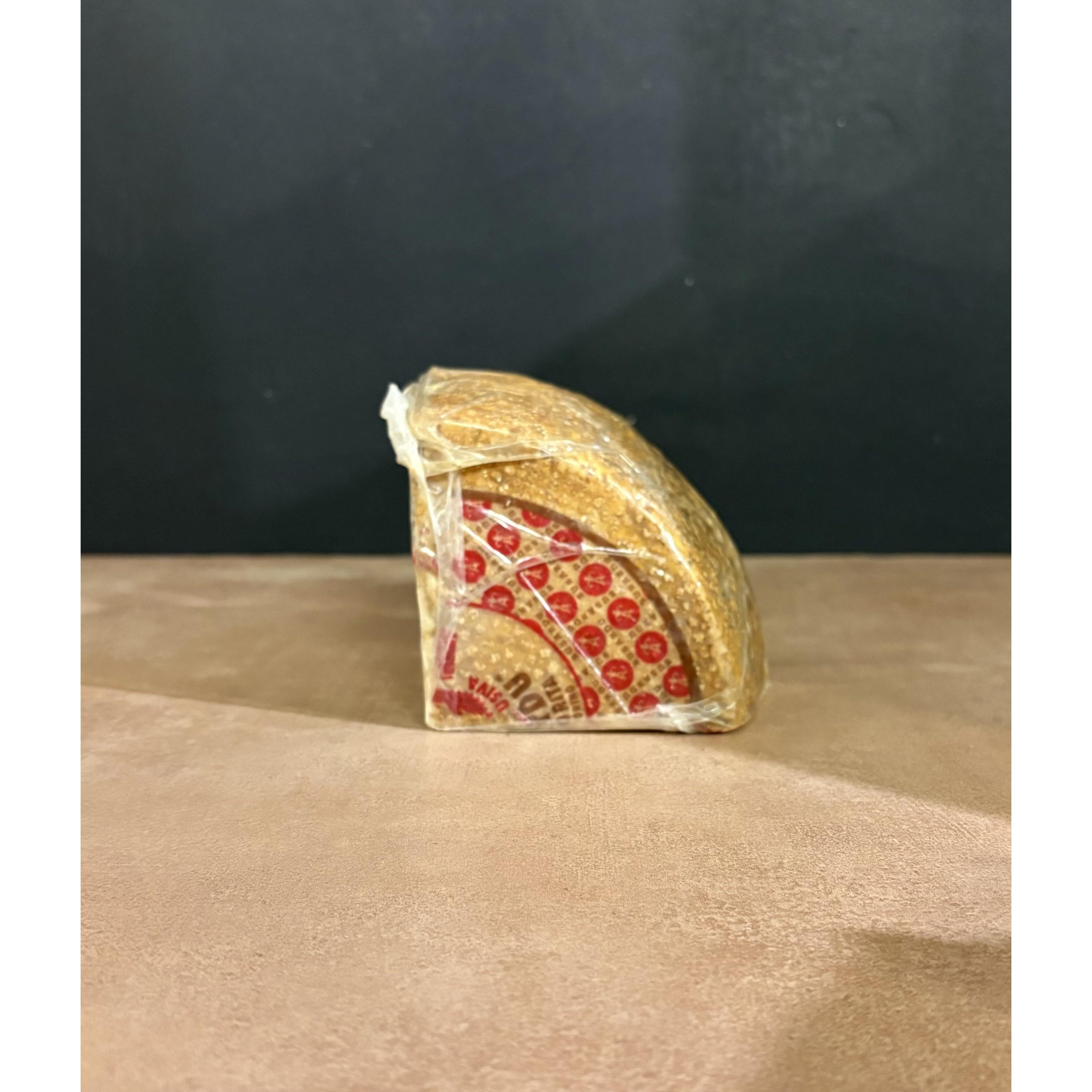 Pecorino(quarter wheel) Sardo.(approx 750g) Olives&Oils