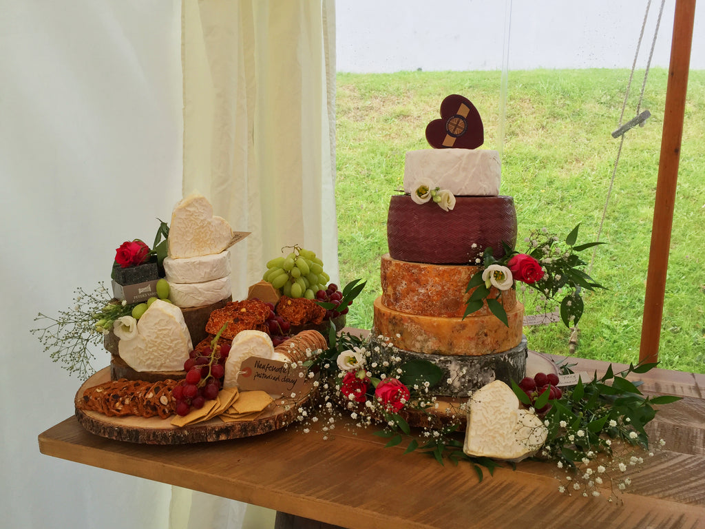 Cheese Wedding Cakes by O&O: Expertly Crafted for Every Celebration Olives&Oils(O&O)