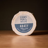 Caws Penhelyg Abaty Small Truckle. Olives&Oils(O&O)