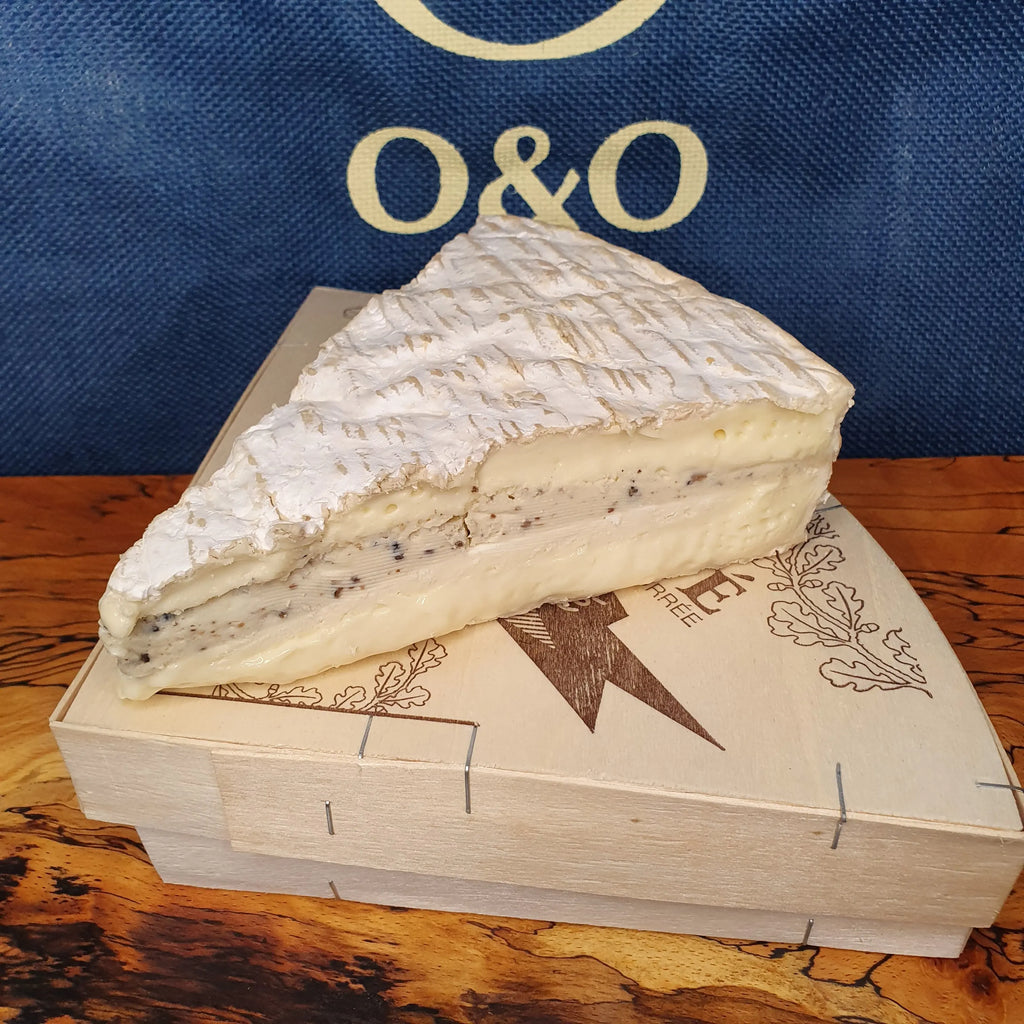 Brie de Meux with Truffle ( Unpasteurised)  1kg Olives&Oils(O&O)