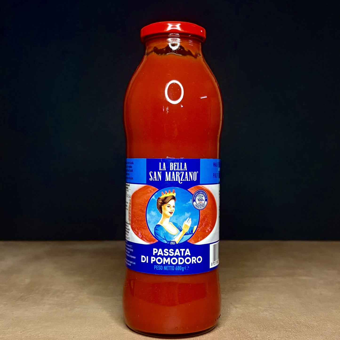 La Bella San Marzano Passata Jars 680g Olives&Oils