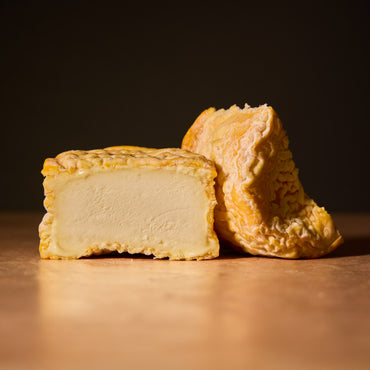 Langres De Cremiers AOP 180g. Olives&Oils(O&O)