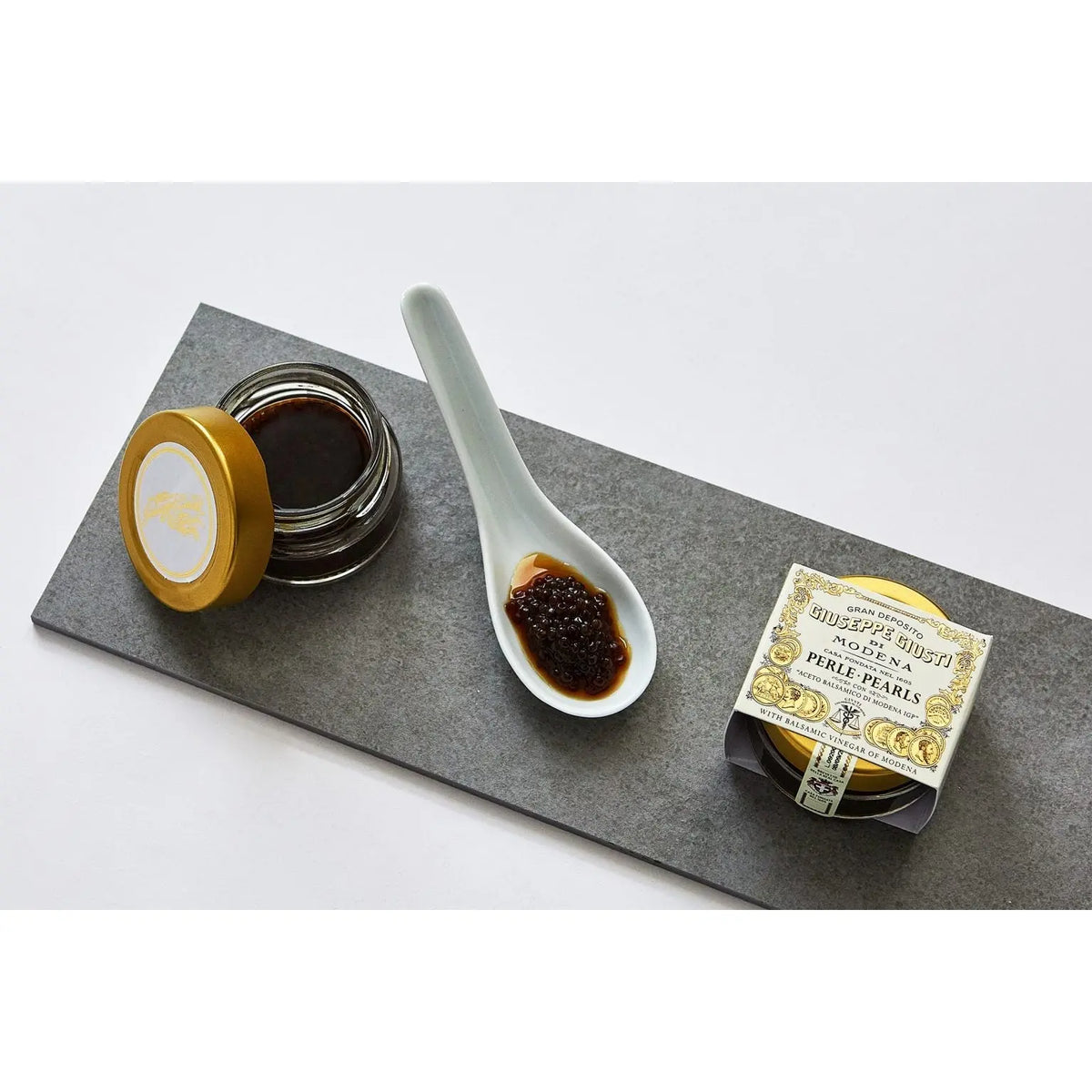 Giusti balsamic vinegar pearls, alternative view